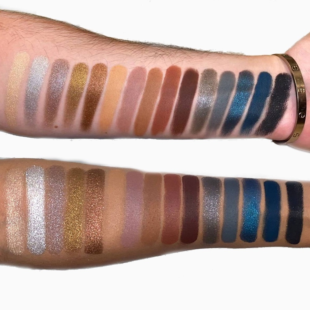 Lunar Beauty ETERNAL ECLIPSE Palette - Picture 2 of 5
